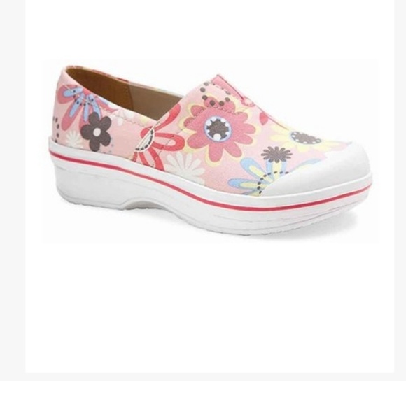 Girls Dansko Vesta Canvas in Pink Floral Size 27,  29 - Picture 1 of 10